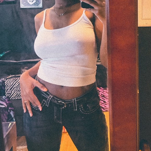 White Crop top - Picture 2 of 3